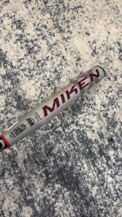Slow pitch softball bat