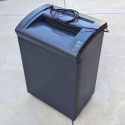 Huge GBC Shredmaster 5270M high security departmental industrial office use micro cut paper shredder