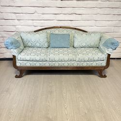 Light Blue Floral Victorian Couch Sofa