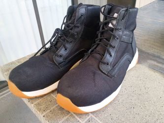 Black Carhartt hard toe shoes
