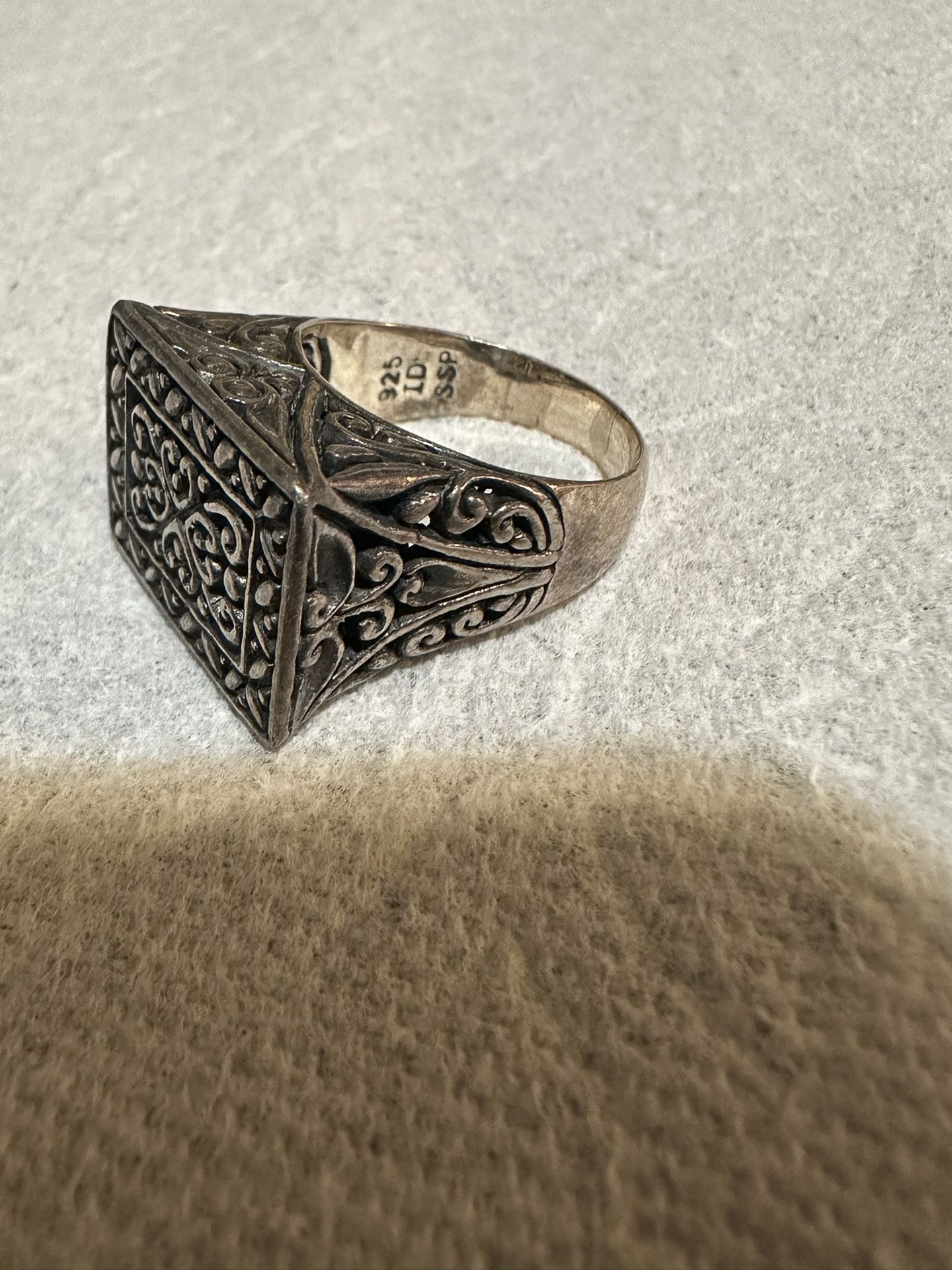 Vintage Sterling Silver Ring Size 10 