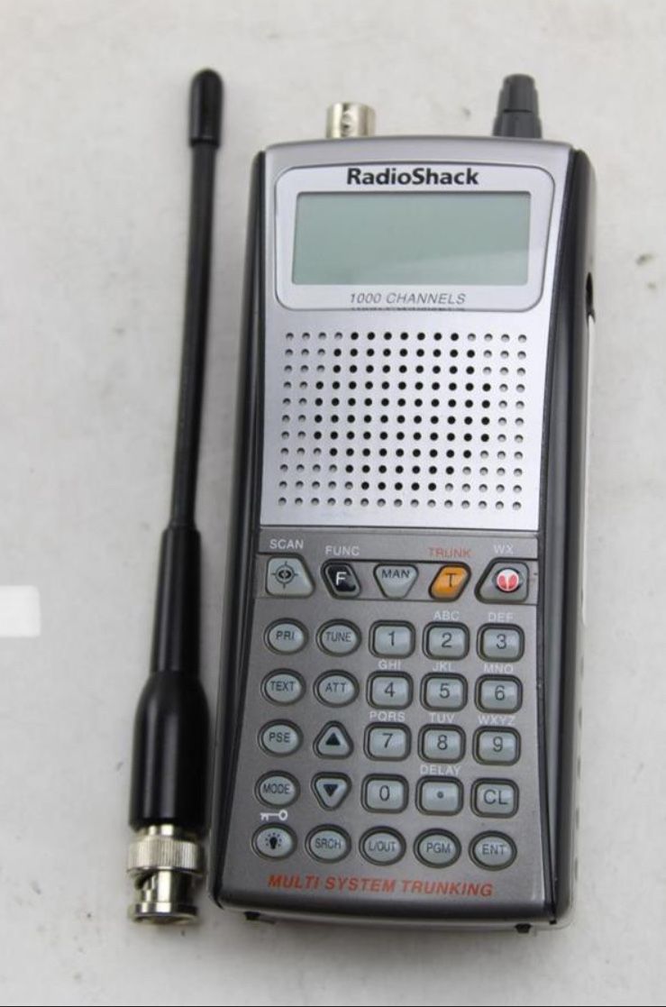 Radioshack Radio Shack - 1000 Channels Multi System Trunking Scanner