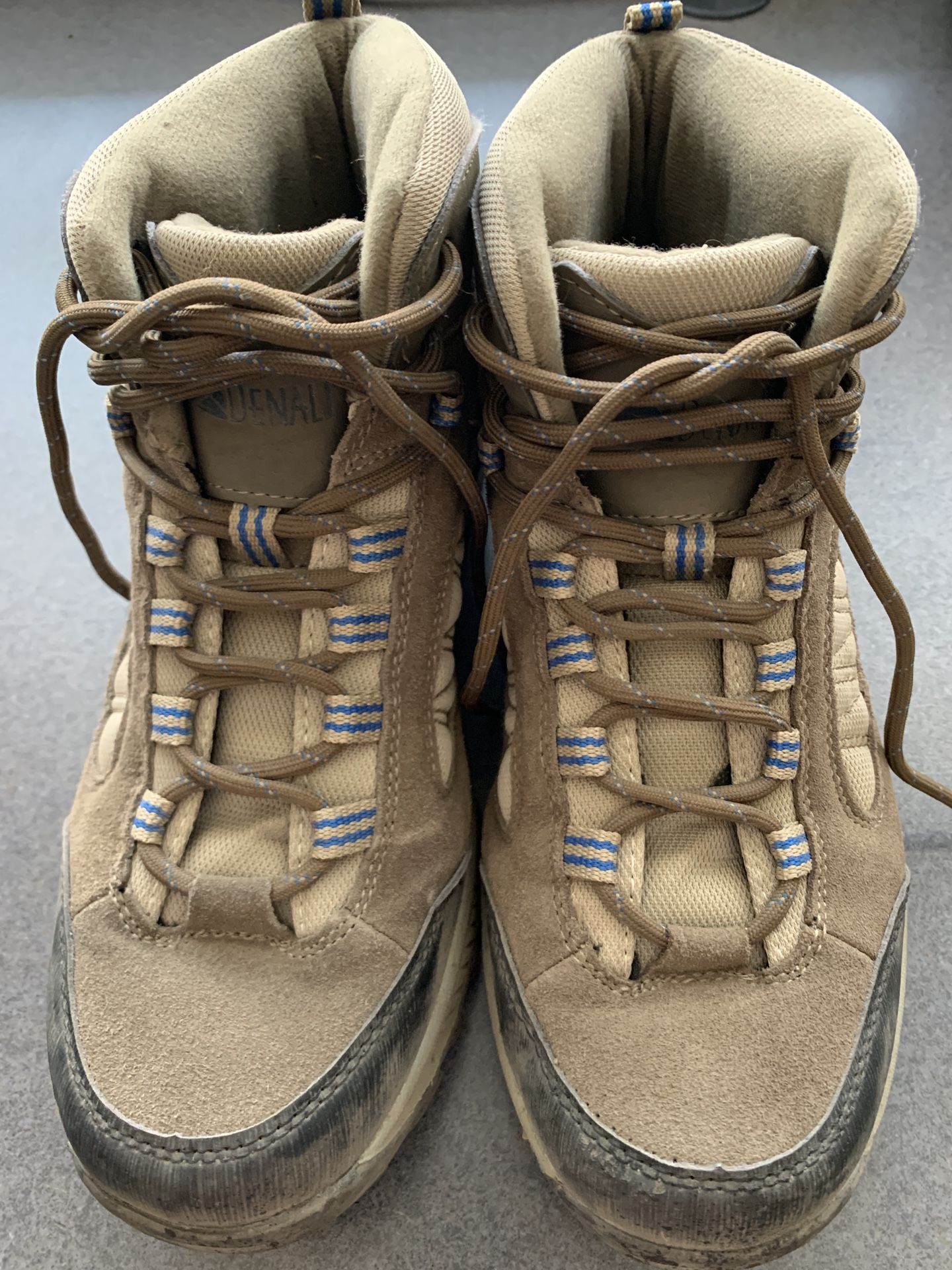 Women Size 10 Hiking Boots Denali Brand Shoes