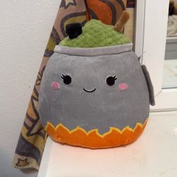 Squishmallow 