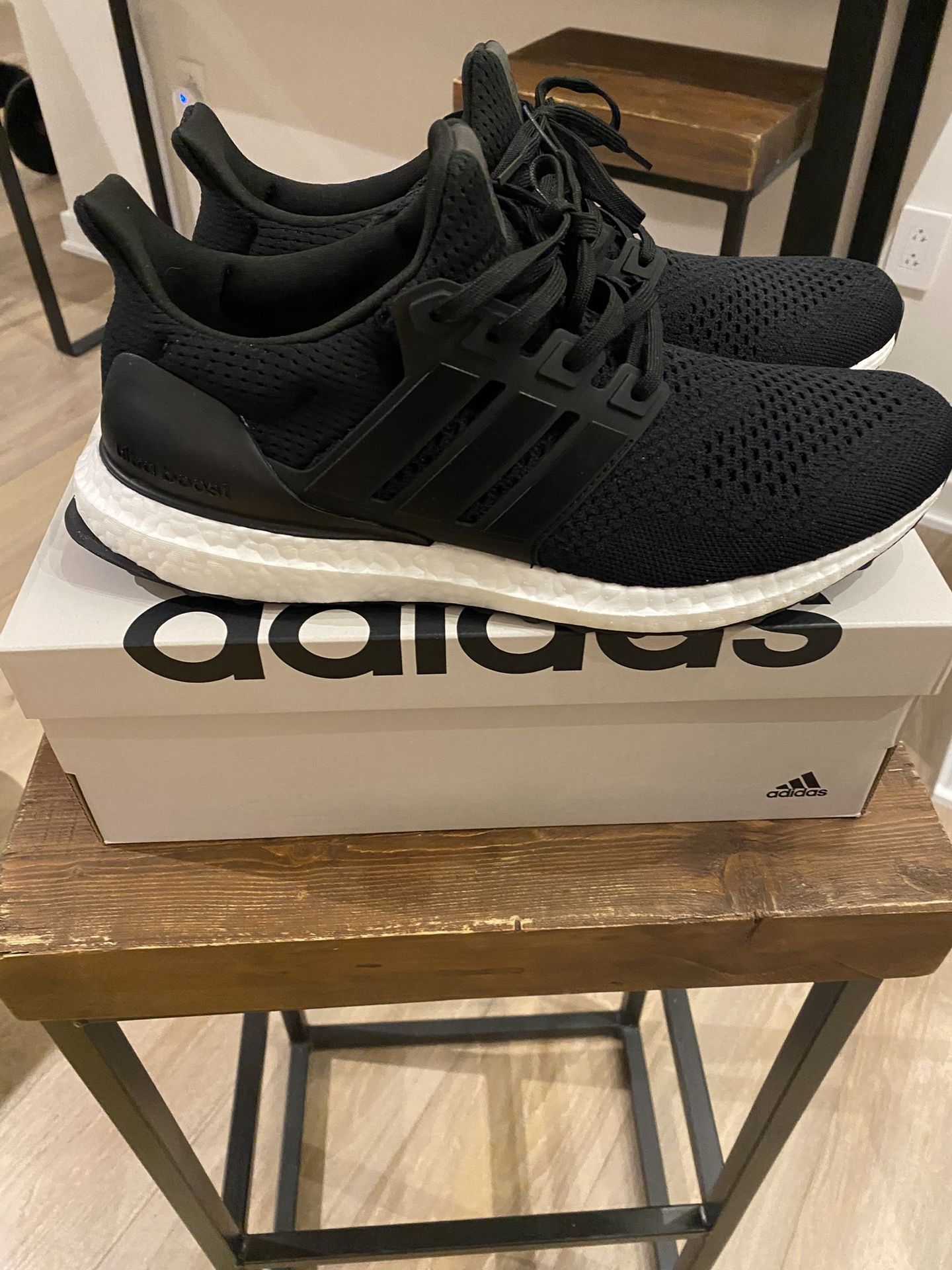 Stunning Adidas Ultraboost 1.0 - Women’s Size 11