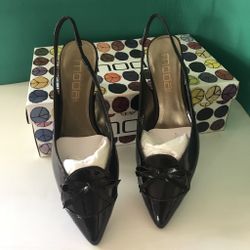 NIB Moda Spana Women's Minoa Pump,Dark Brown,6.5 M