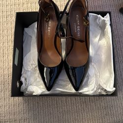 Kurt Geiger- platform Patent leather Mary Jane Size 8
