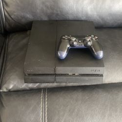 PlayStation 4 Pro  With Controller 