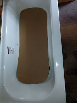 2 Bath Tubs