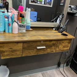 Hairdresser Station (set of 2) 