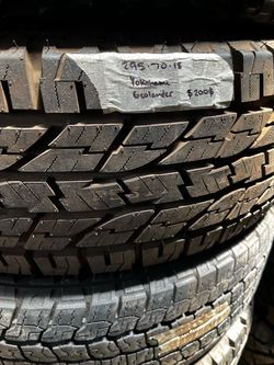 1 SEMI NEW LT 29570R18 YOKOHAMA GEOLANDER AT tire for $140 PICKED UP or $180 installed and balance . 295 70 18 295 70 R 18 29570R18 295/70/18 295/70/R