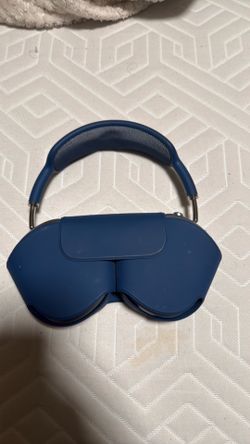 AirPod max first GEN