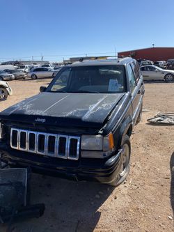 Parting out a 1998 Jeep Grand Cherokee