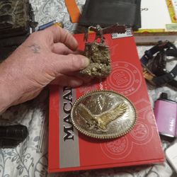 Eagle Buckle And Statue