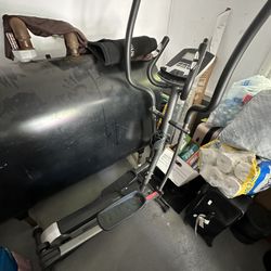 Fitness Reality Elliptical 