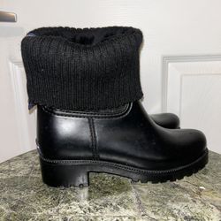 Tommy Hilfiger boots shoes size 8 women’s