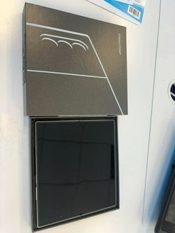 Fold 7 256gb silver AT&T