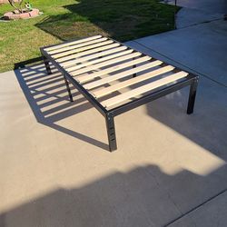 Heavy duty metal twin bed frame