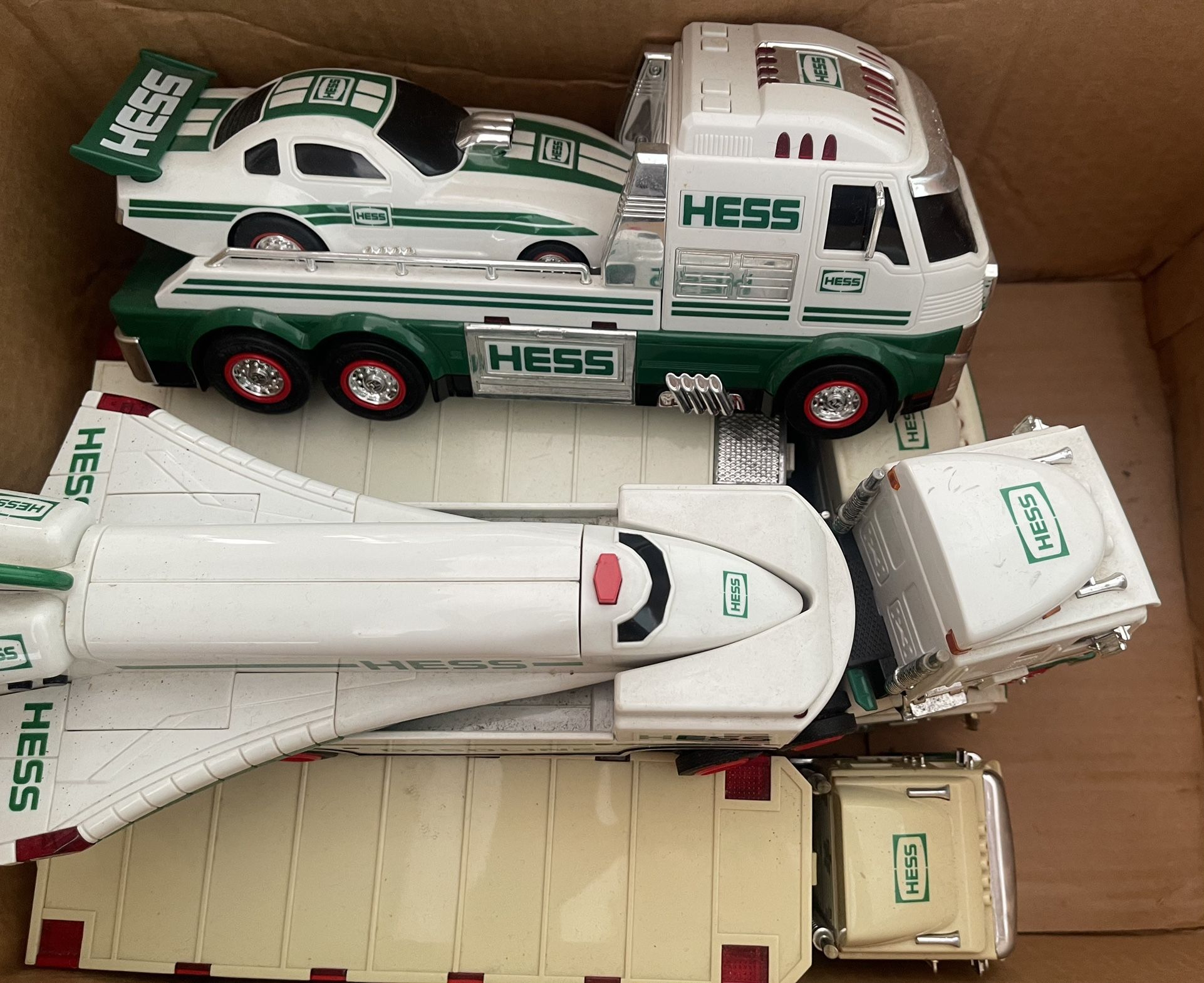 Collectible Items HESS  Trucks 