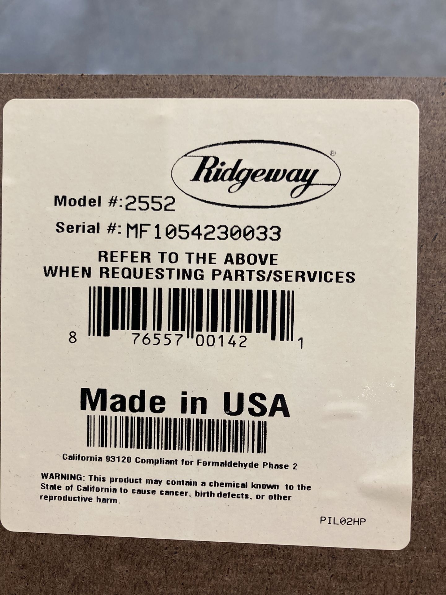 Ridgeway. Model 2552 Grandfather Clock Collectibles & Art