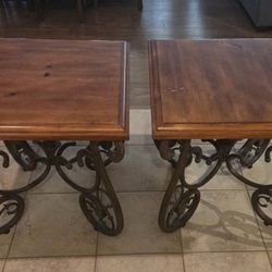 Set Of 2 End Tables
