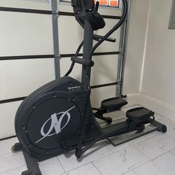 Nordic Track CX 1600 Elliptical for Sale in Lake View Terrace CA OfferUp