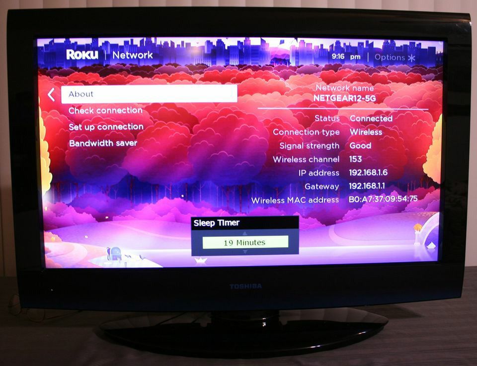 Toshiba Model 32C100U 32" HD LCD TV