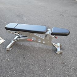 Weight Adjustable Bench