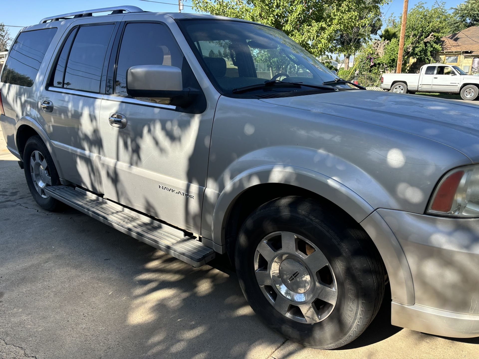 2005 Lincoln Navigator