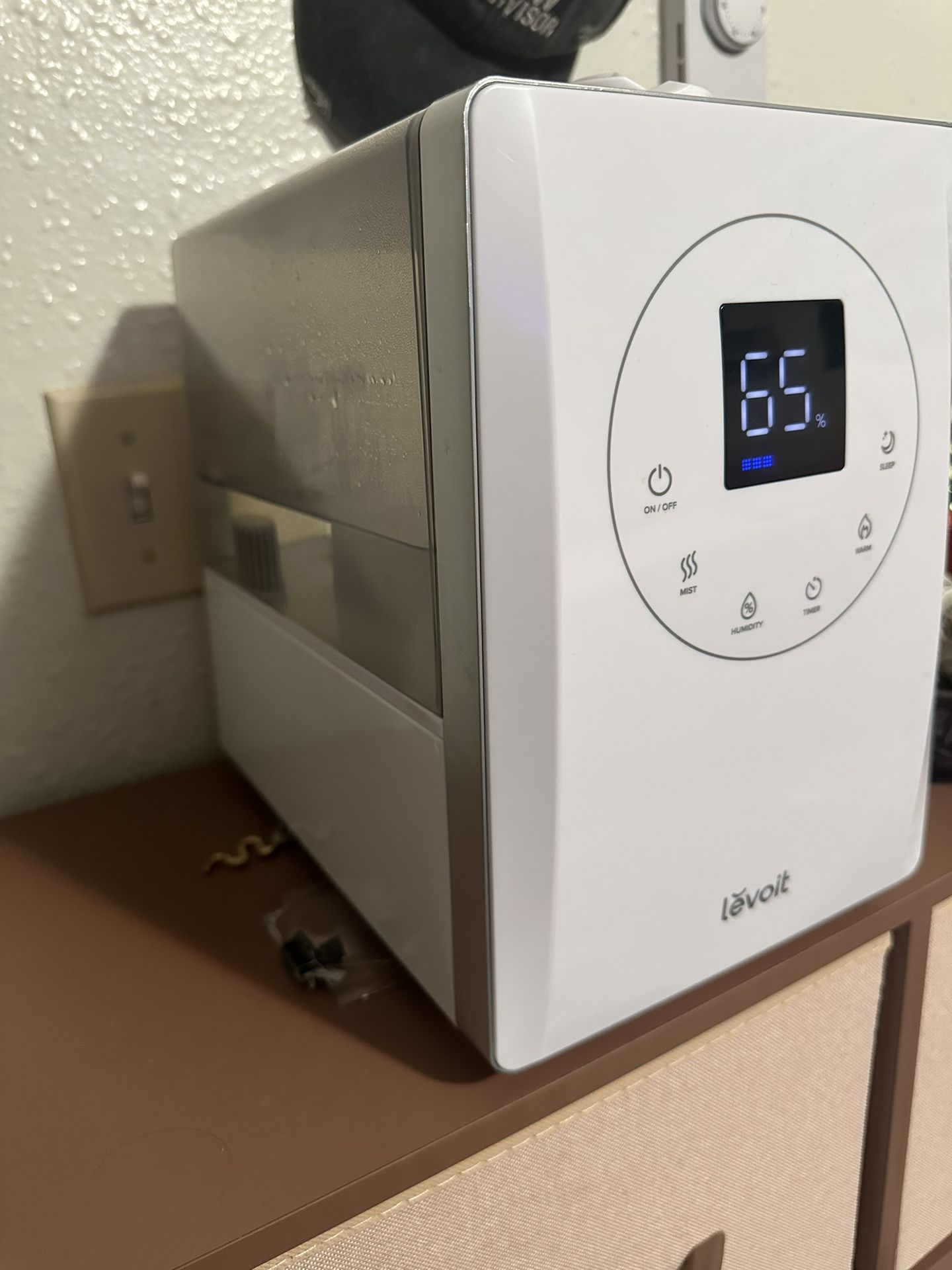 MOVING SALE Levoit Humidifier