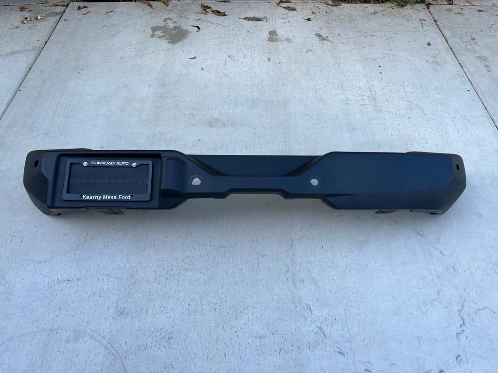 2025 ford bronco rear bumper asking $100
