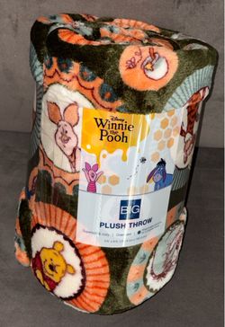 New Disney Pooh & Friends Fall Super Soft Oversized Blanket Throw 60 X 72”