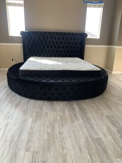 $1399 Brand New King Bed Frame With Mattress (Read Description Below)