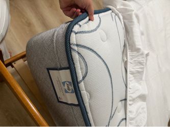 Twin size bed and matters