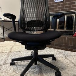 Adjustable Office Chair