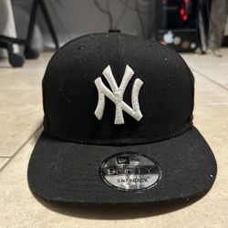 Adjustable New York Yankees Hat (baseball)