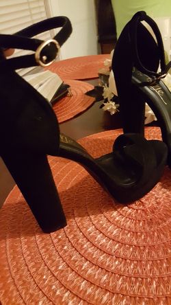 Fashion nova black heels