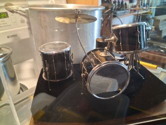 Miniture Drum Set