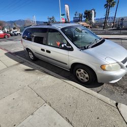 2003 Dodge Caravan