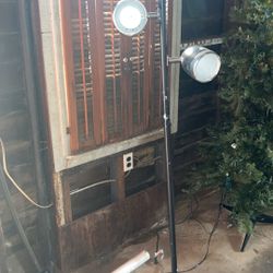 Triple Light Standing lamp 