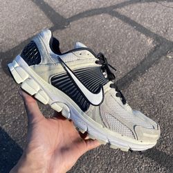 Sz 11 Nike Vomero Tan $40 FIRM NO TRADES