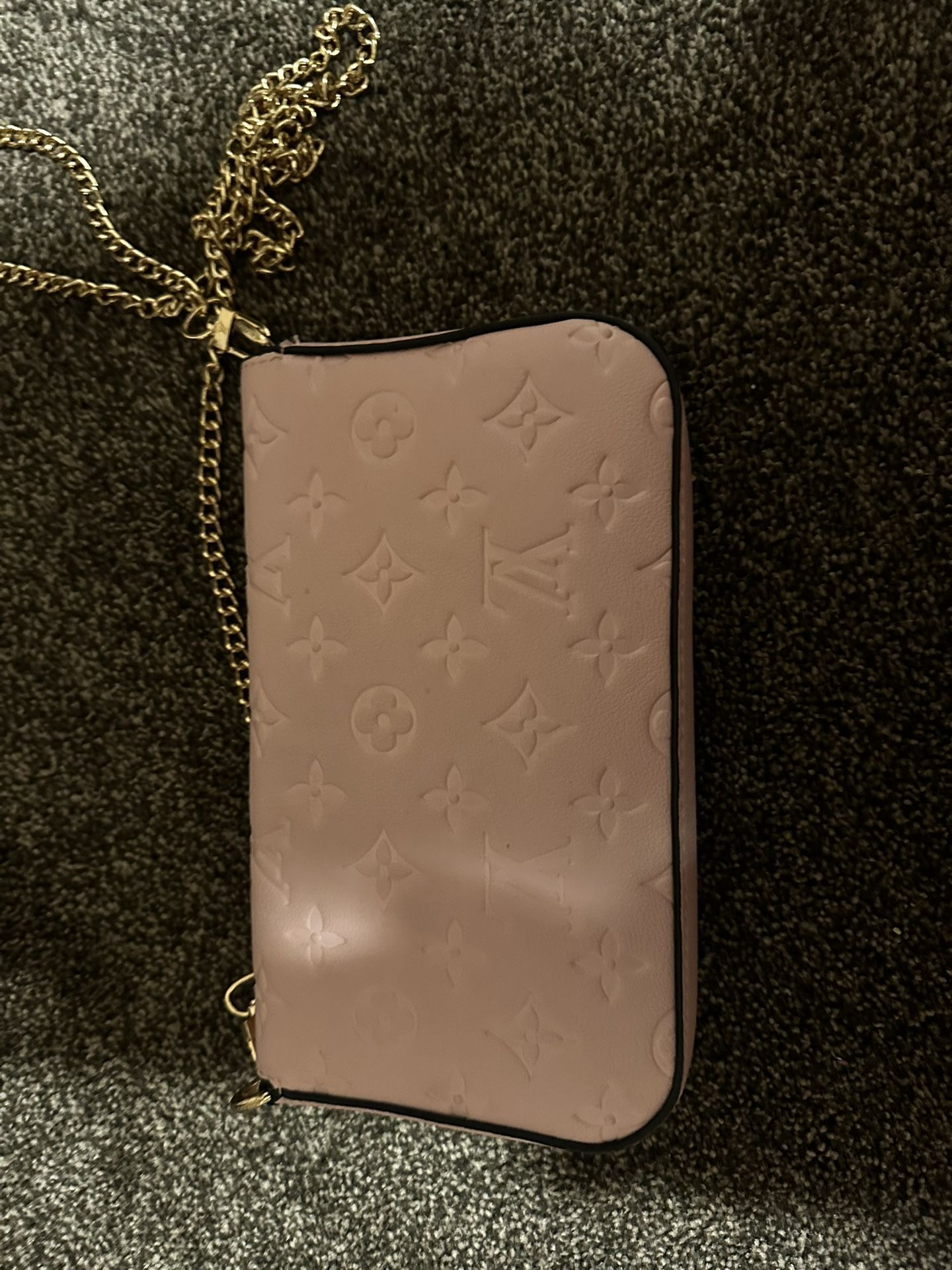 luois vuitton