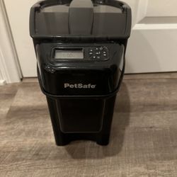 Automatic Pet Feeder