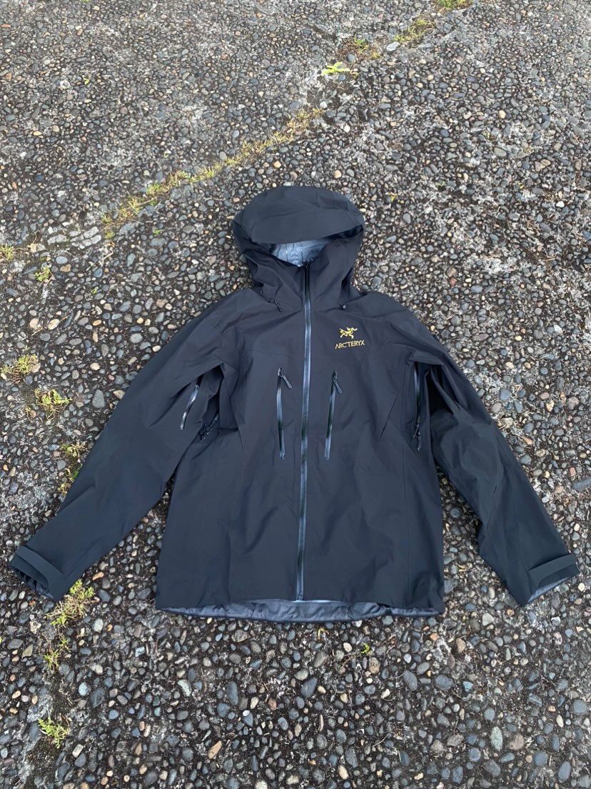 arcteyx alpha sv jacket