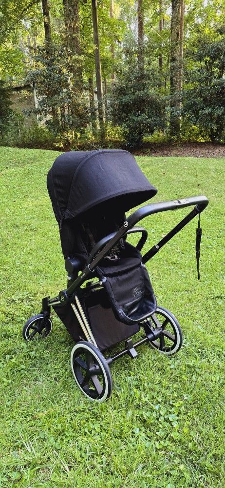 Cybex stroller with car seat