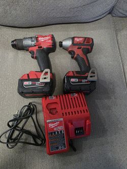 Milwaukee Tools Set