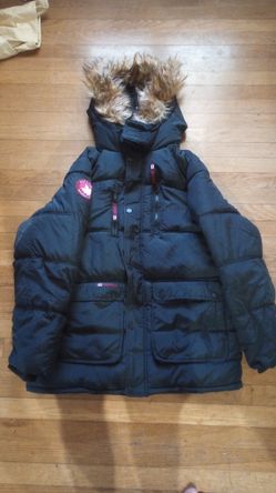 XL Canada Winter Gear Jacket