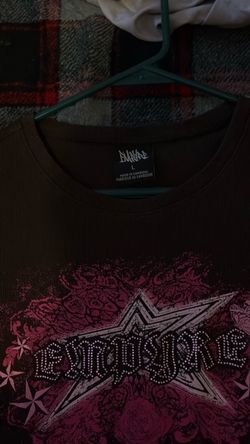Empyre Graphic T-Shirt Size Large