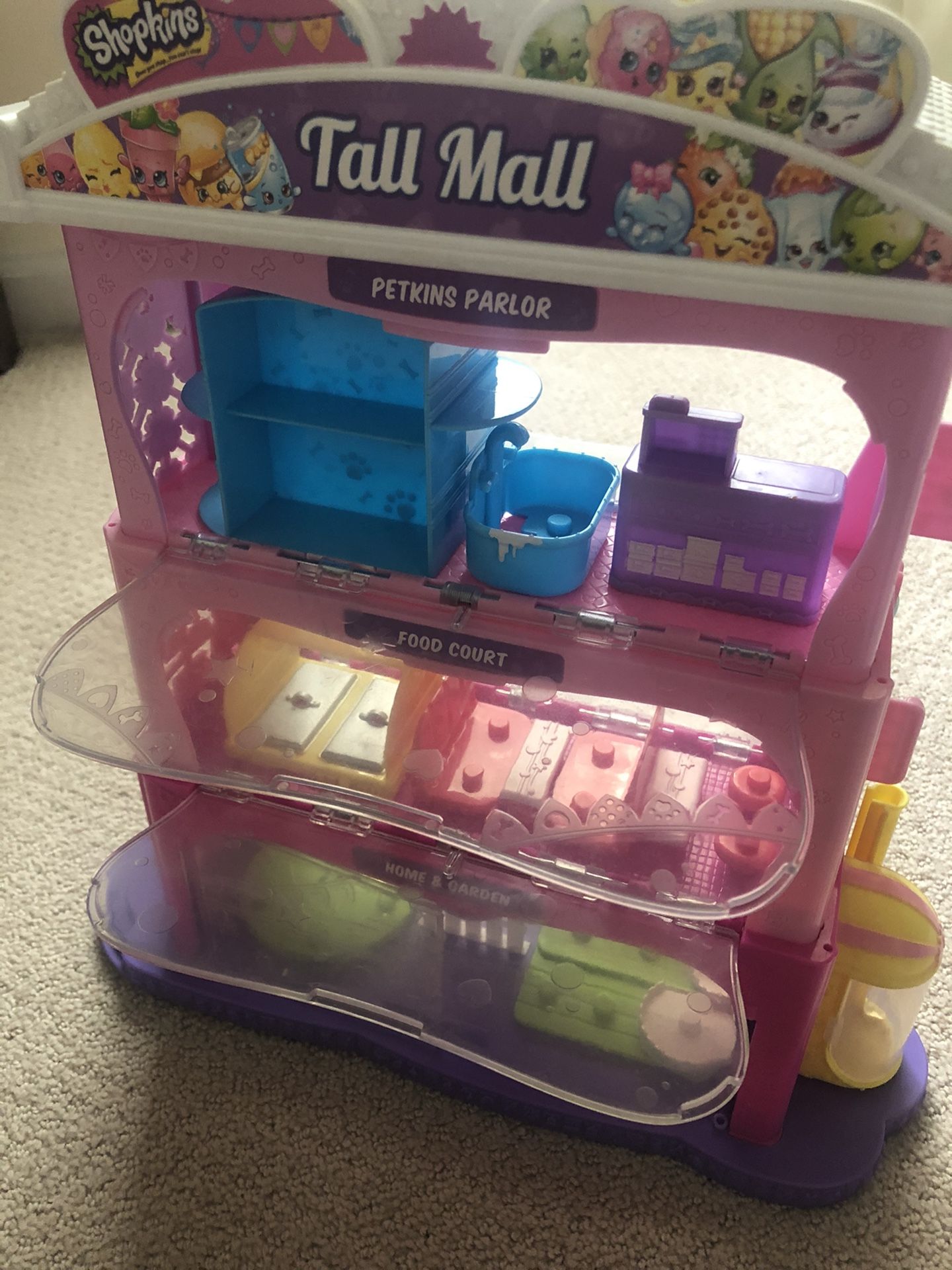 Tall Mall Shopkins