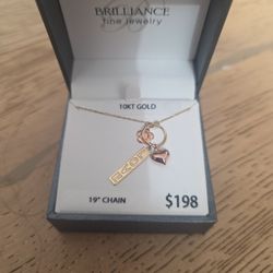 14K GOLD LOVE Pendant with 19" Chain Brand New! Present for Christmas